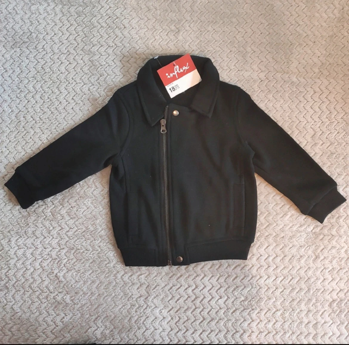 Conjunto de jaqueta nova + jeans preto novo + camiseta ML 18 meses – photo 2